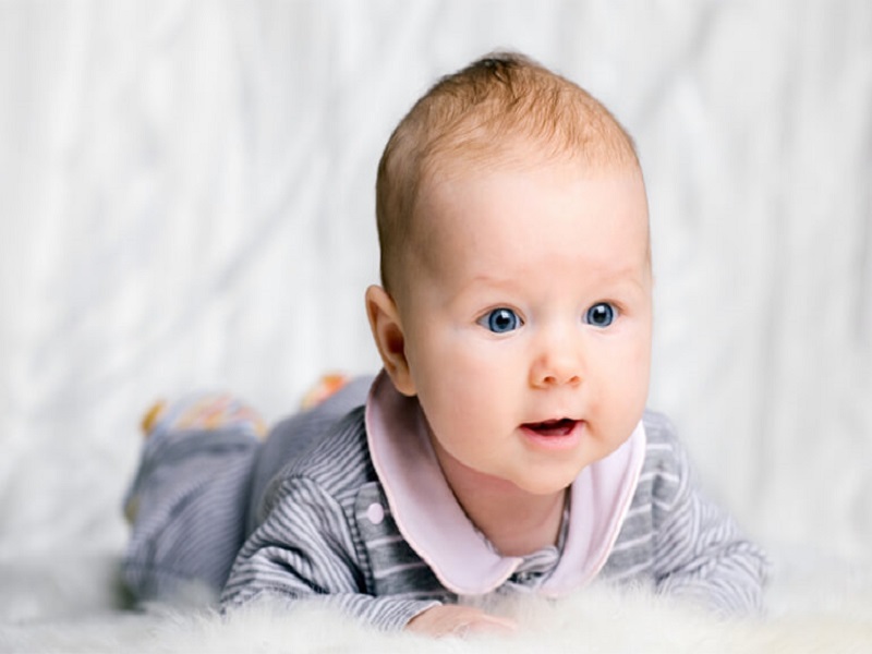 Một vài lưu ý khi dùng sữa cho trẻ sơ sinh từ 0 – 6 tháng tuổi