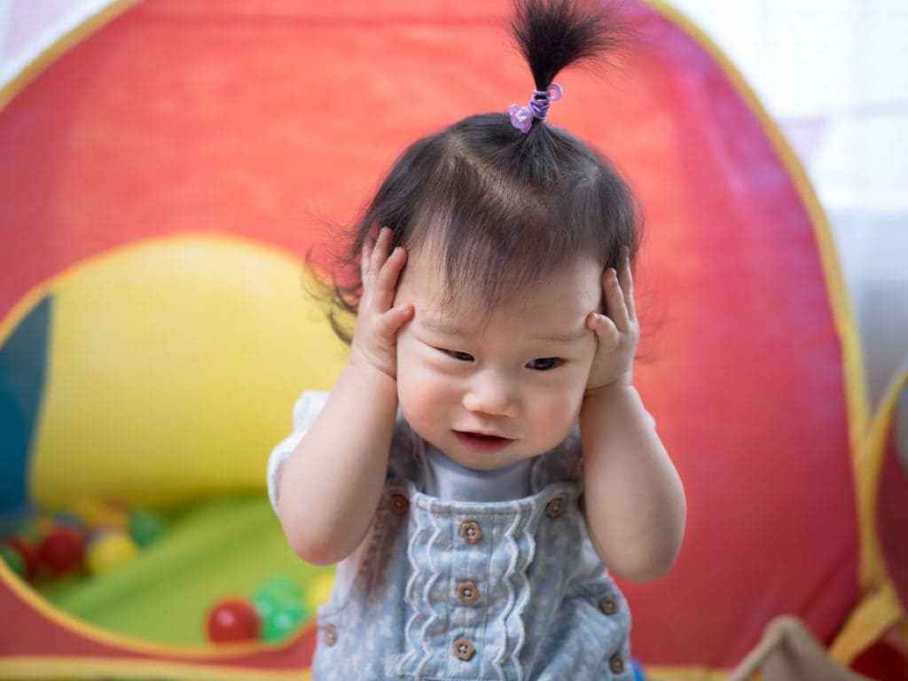 Cách nhận biết bệnh viêm tai giữa ở trẻ