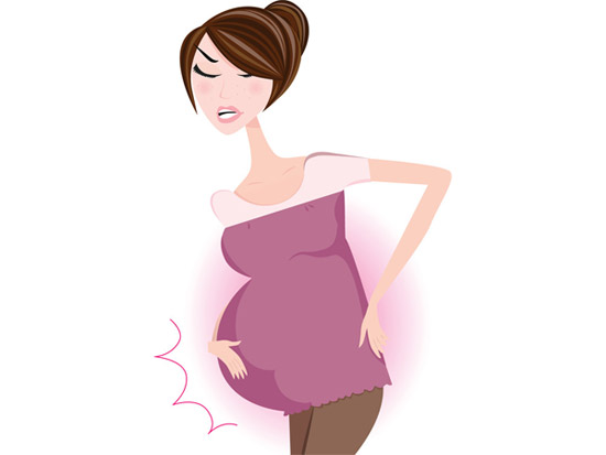 Em bé đạp nhiều trong bụng mẹ là tốt hay xấu?